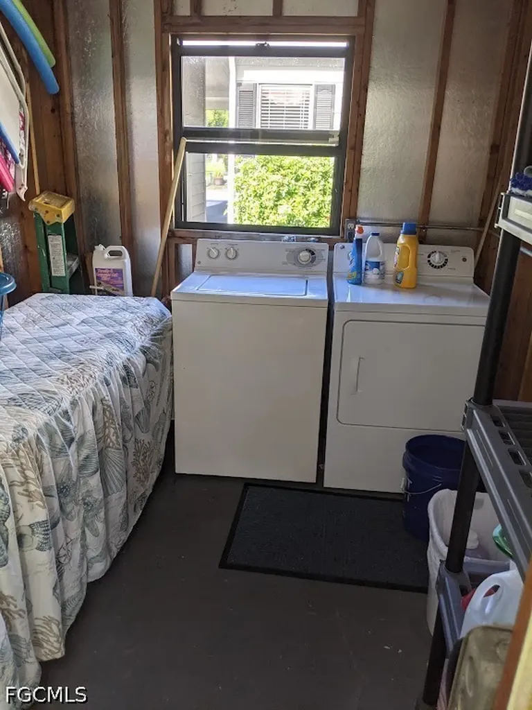 10011 Merion Court North Fort Myers FL 33903