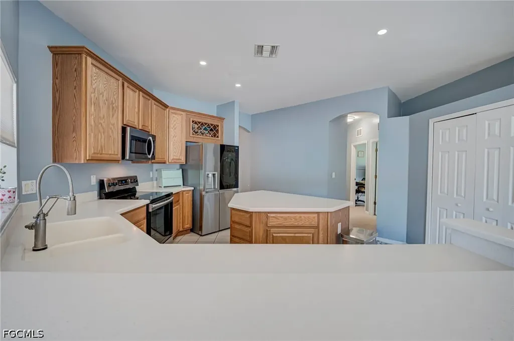 2743 Nature Pointe Loop Fort Myers FL 33905