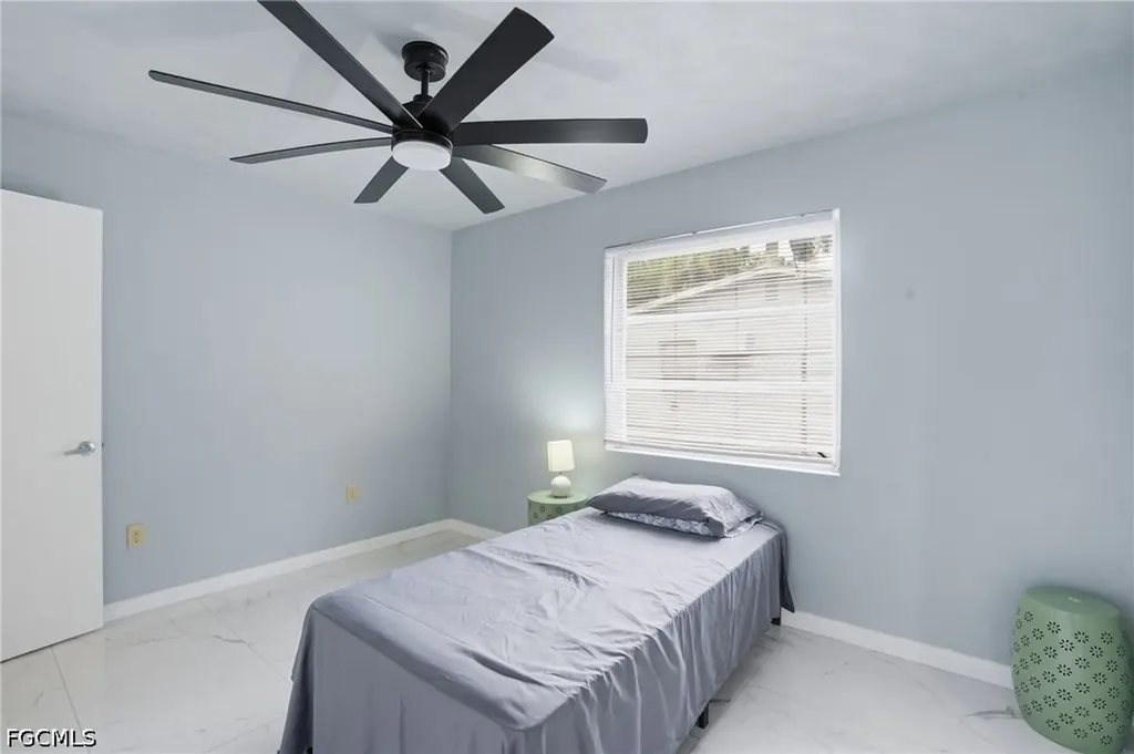 372 Altamont Avenue Fort Myers FL 33905