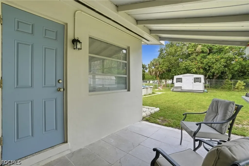 372 Altamont Avenue Fort Myers FL 33905