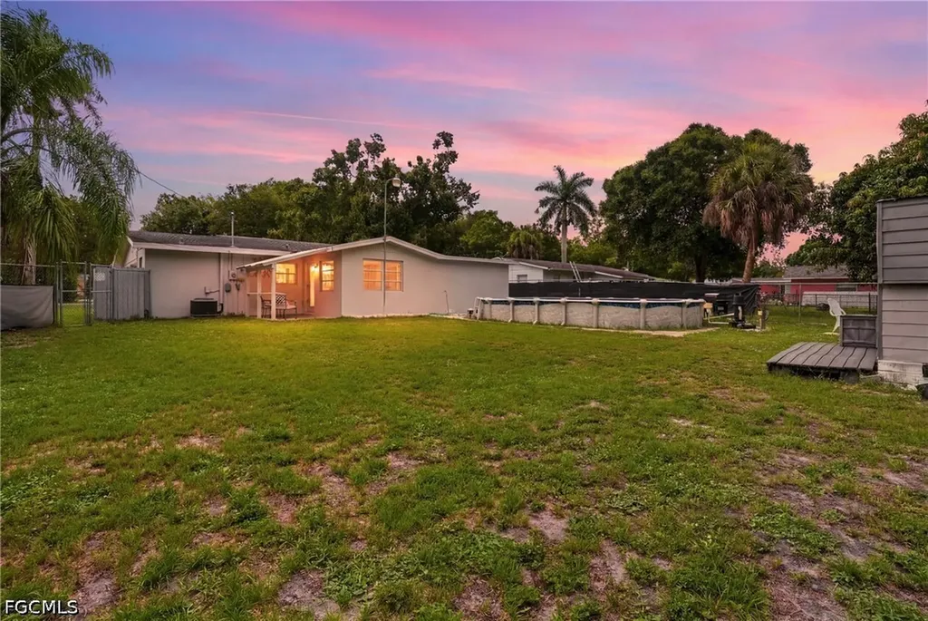 372 Altamont Avenue Fort Myers FL 33905