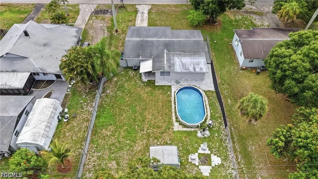 372 Altamont Avenue Fort Myers FL 33905