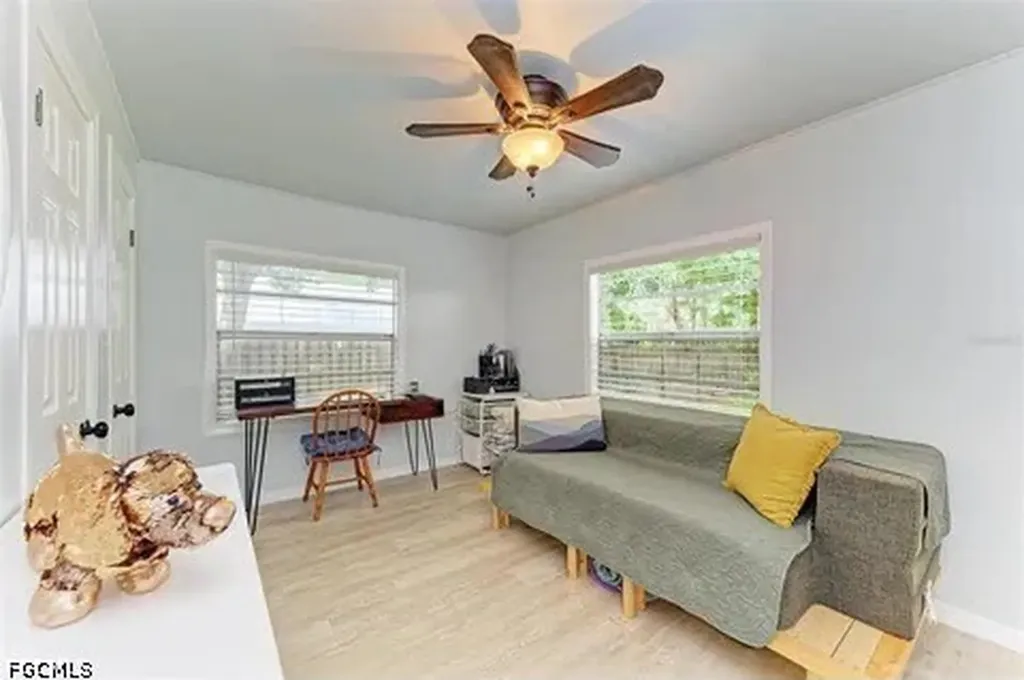 11710 North Street Tampa FL 33617