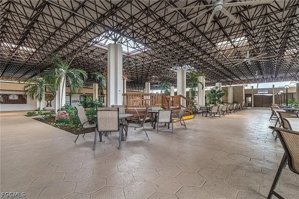 1828 Pine Valley Drive Fort Myers FL 33907