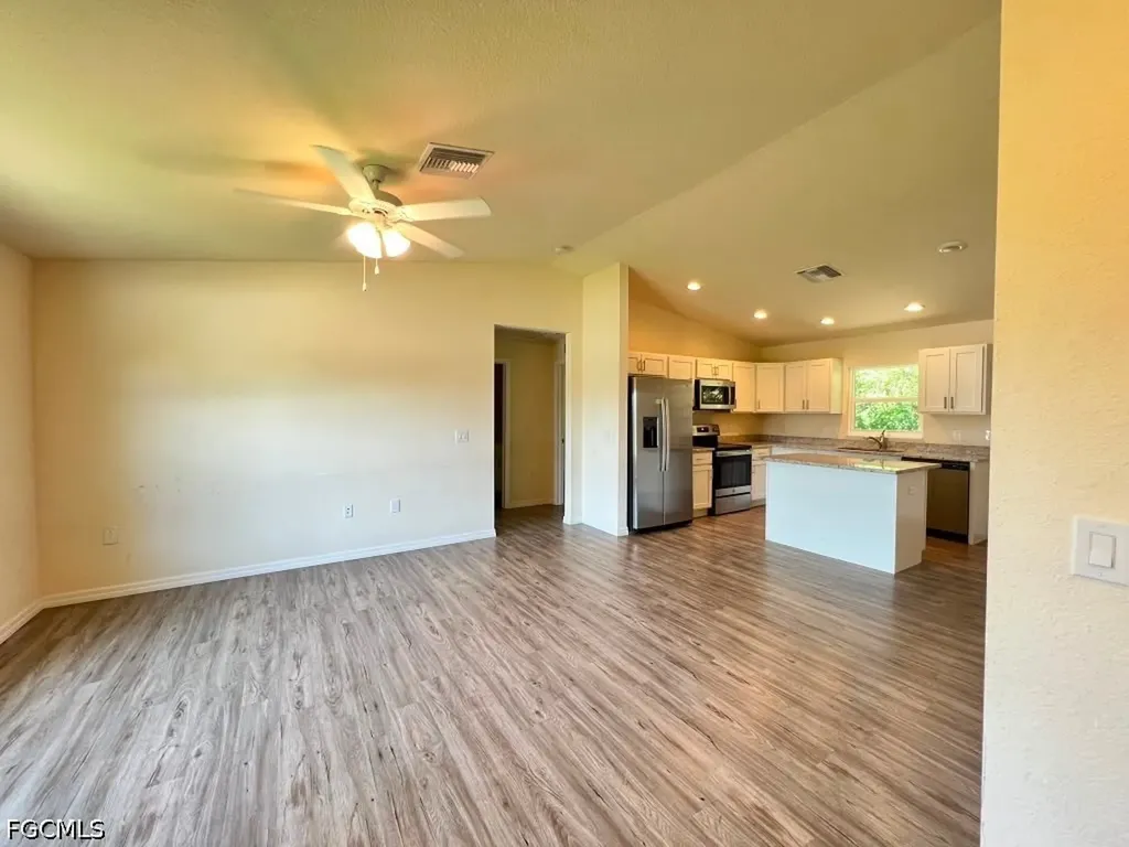1173 E Benbow Circle Labelle FL 33935