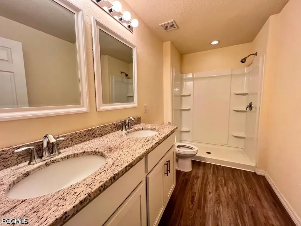 1173 E Benbow Circle Labelle FL 33935