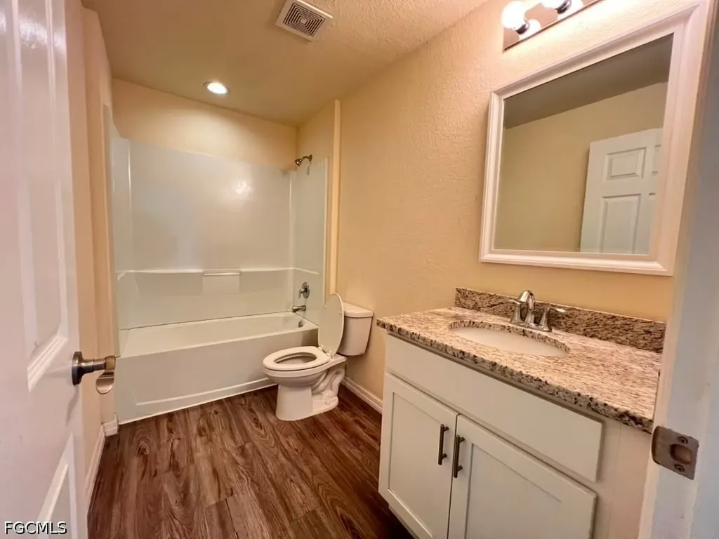 1173 E Benbow Circle Labelle FL 33935