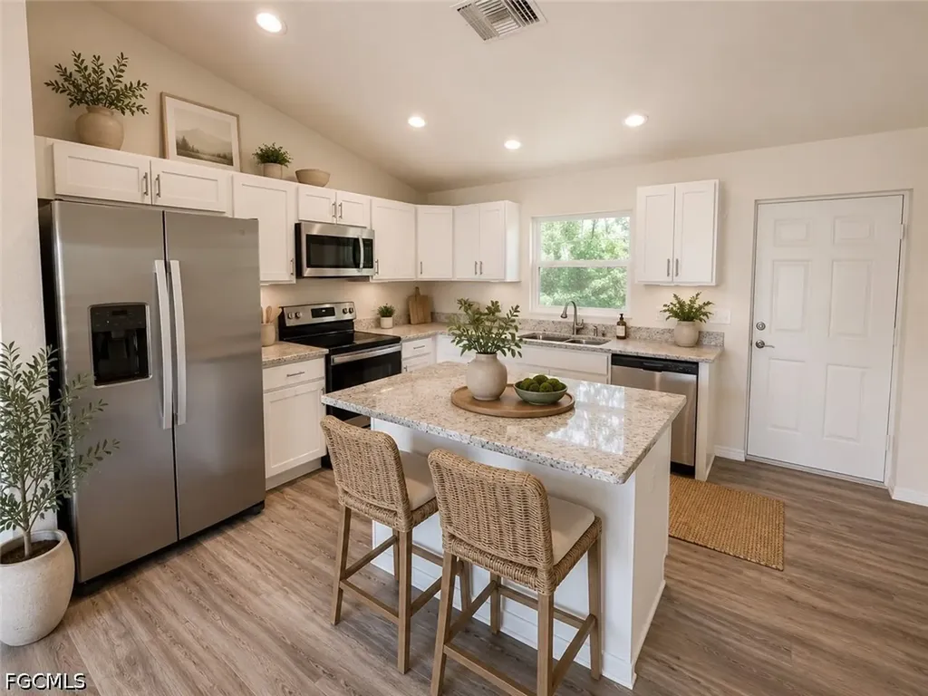 1173 E Benbow Circle Labelle FL 33935