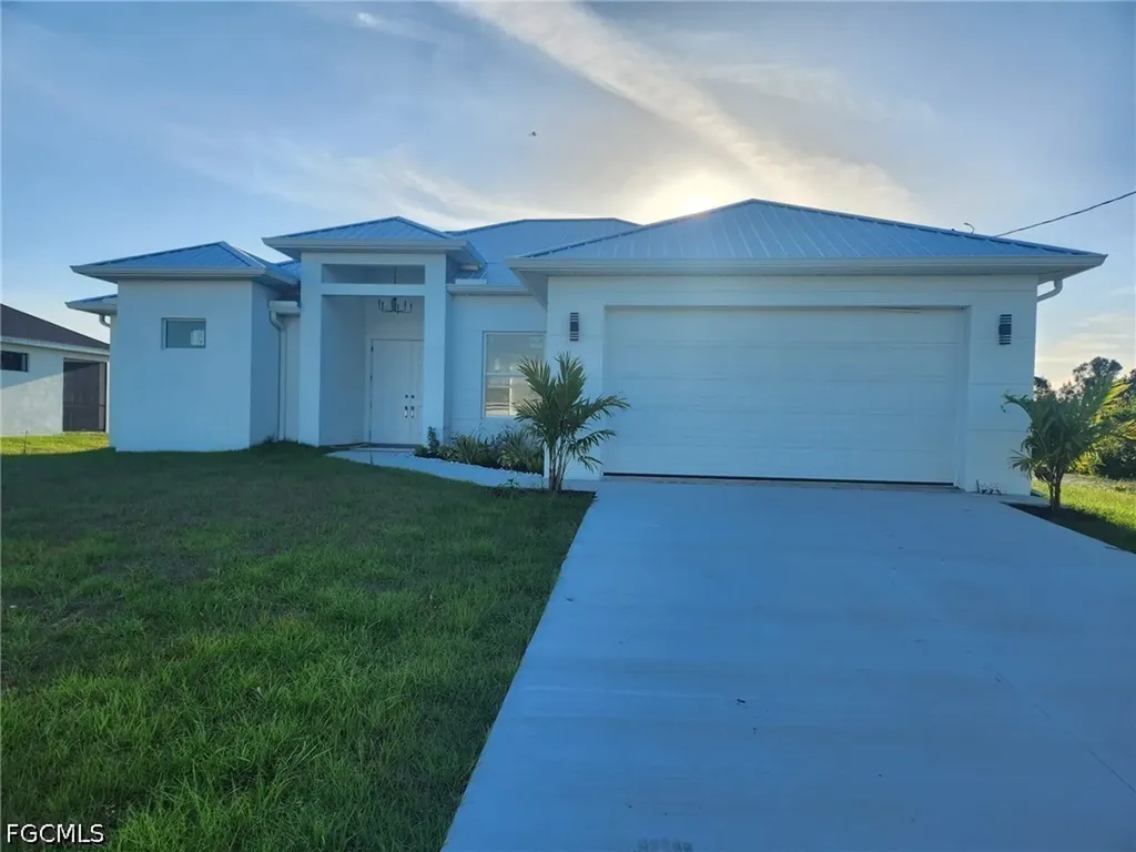 334 Ranch Avenue Lehigh Acres FL 33974