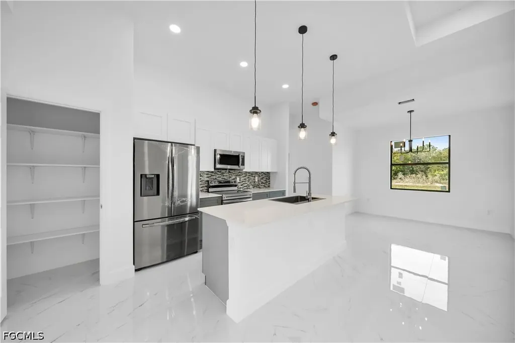334 Ranch Avenue Lehigh Acres FL 33974