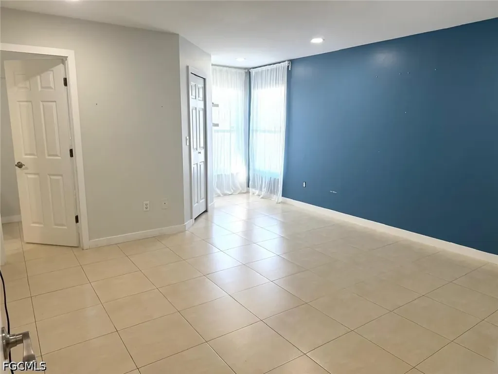 1203 SW 34th Terrace Cape Coral FL 33914