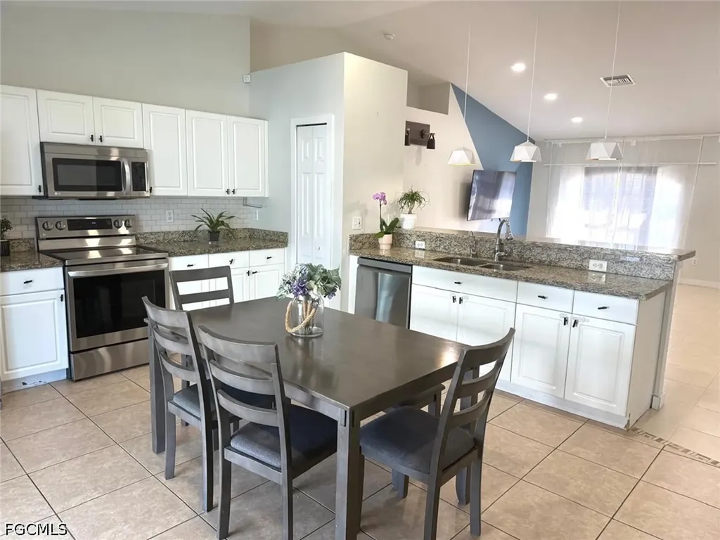 1203 SW 34th Terrace Cape Coral FL 33914