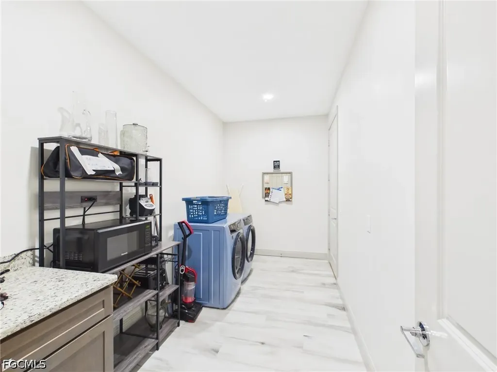 3415 SW 27th Avenue Cape Coral FL 33914