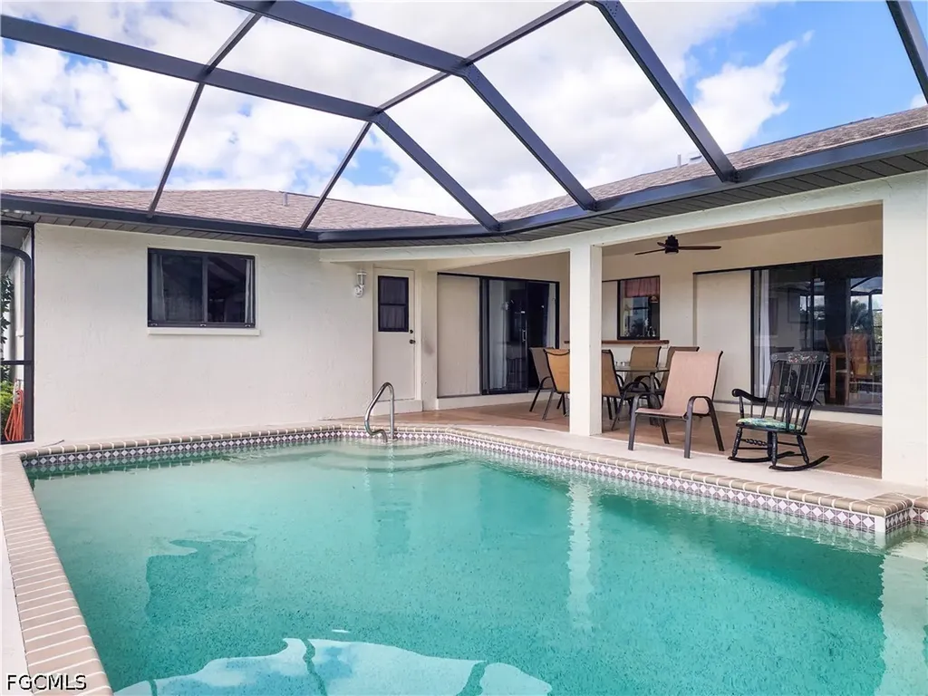 532 SE 33rd Street Cape Coral FL 33904