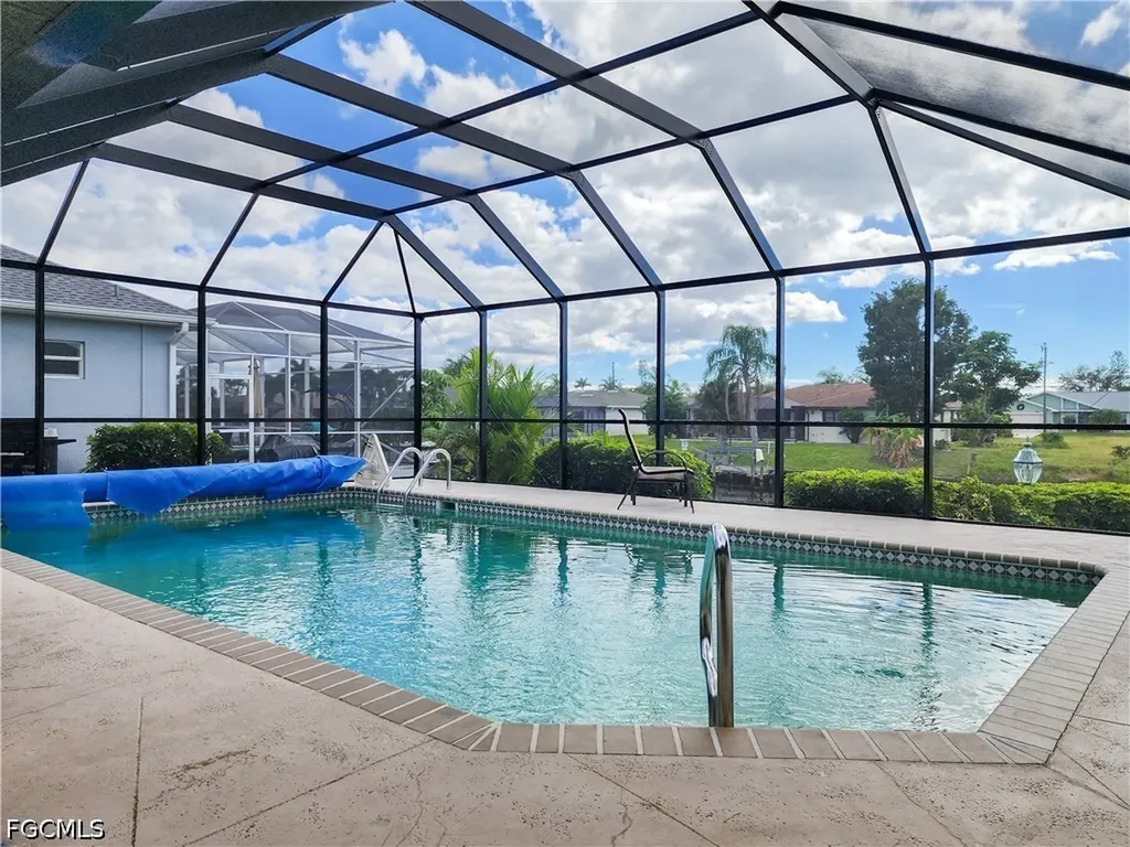 532 SE 33rd Street Cape Coral FL 33904