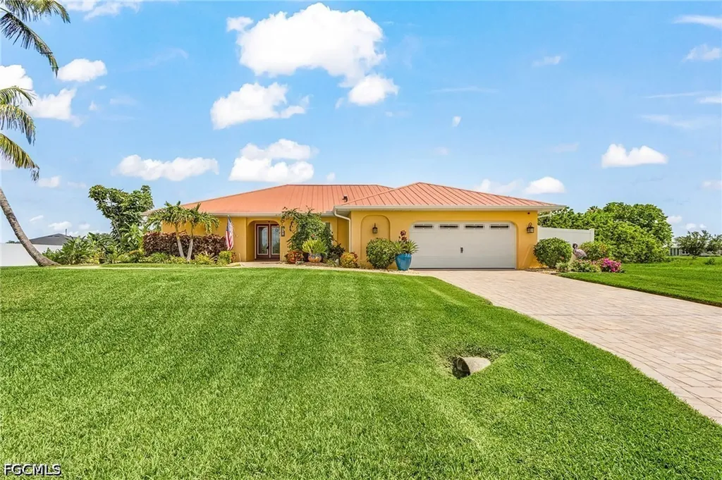 1205 NE 11th Terrace Cape Coral FL 33909
