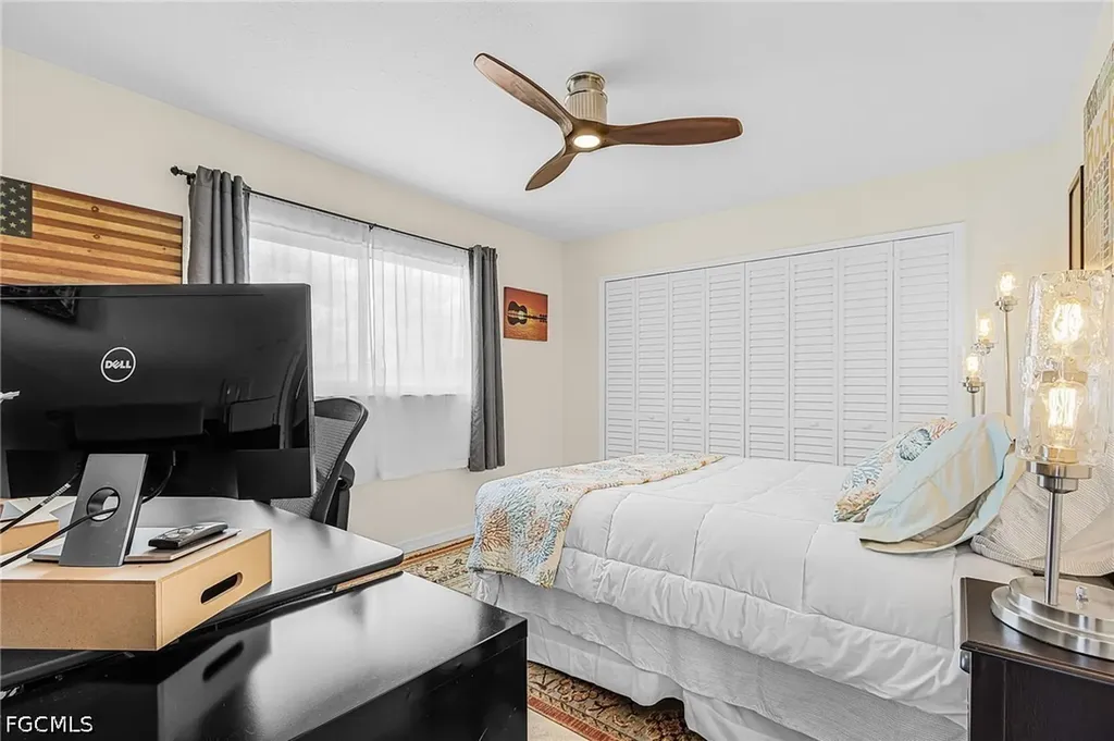 1205 NE 11th Terrace Cape Coral FL 33909