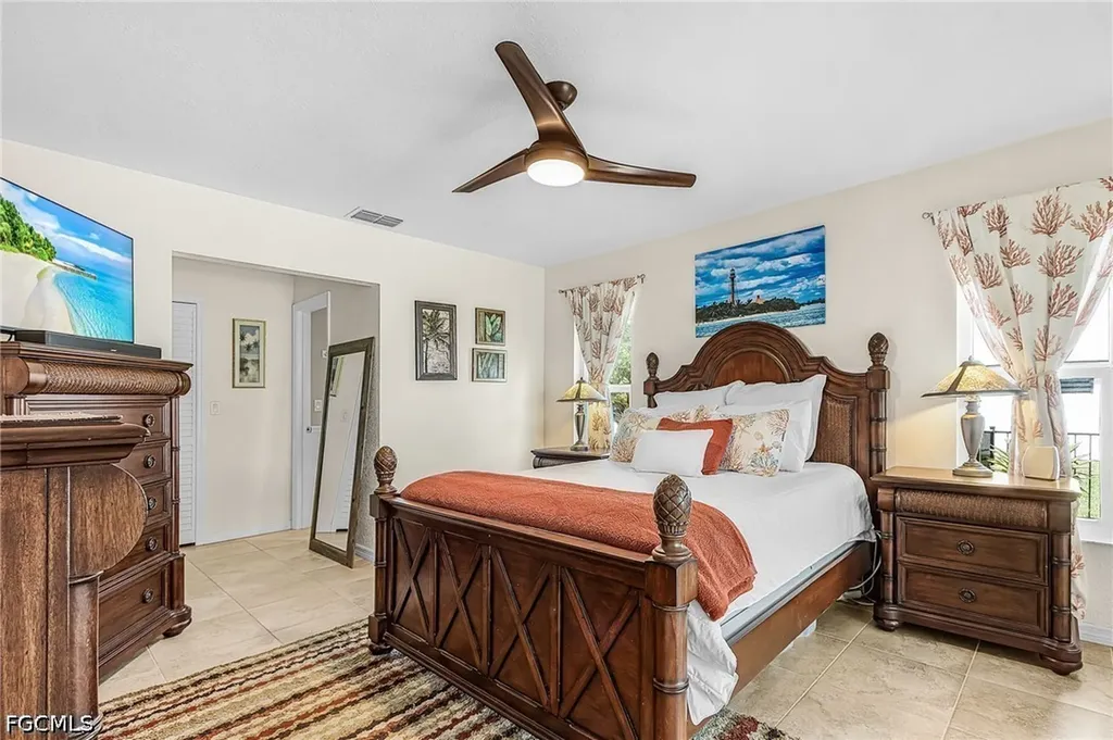 1205 NE 11th Terrace Cape Coral FL 33909