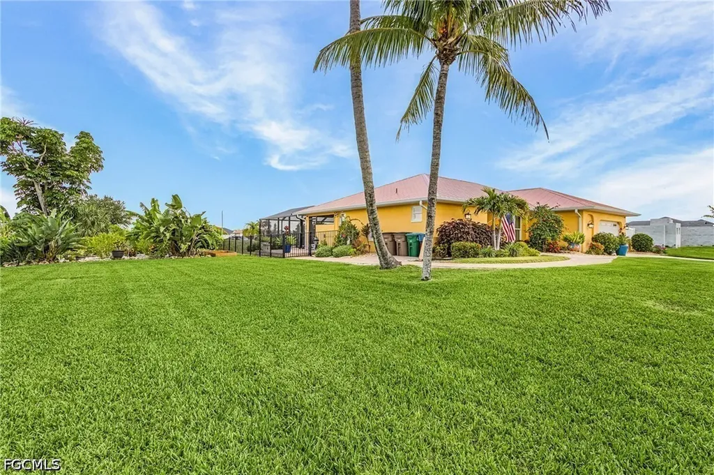 1205 NE 11th Terrace Cape Coral FL 33909
