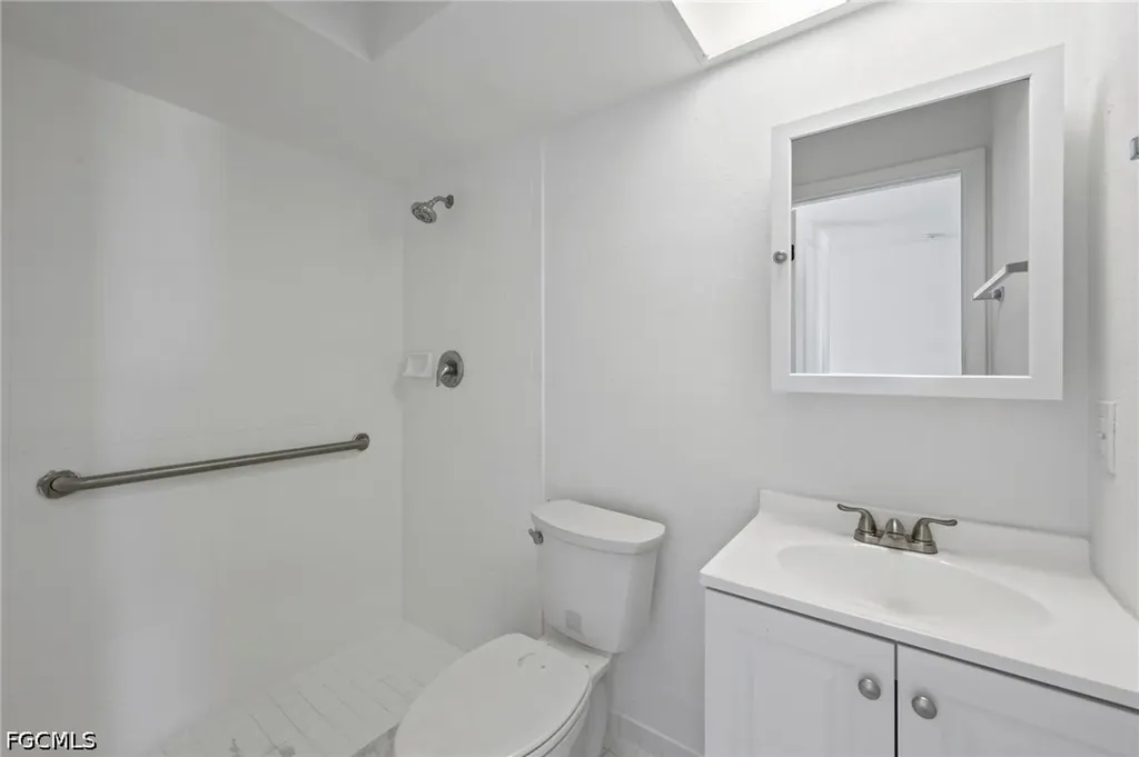 1331 NE 12th Avenue Cape Coral FL 33909