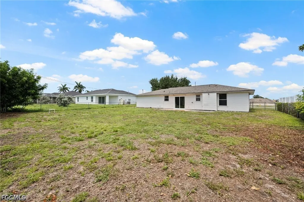 1331 NE 12th Avenue Cape Coral FL 33909