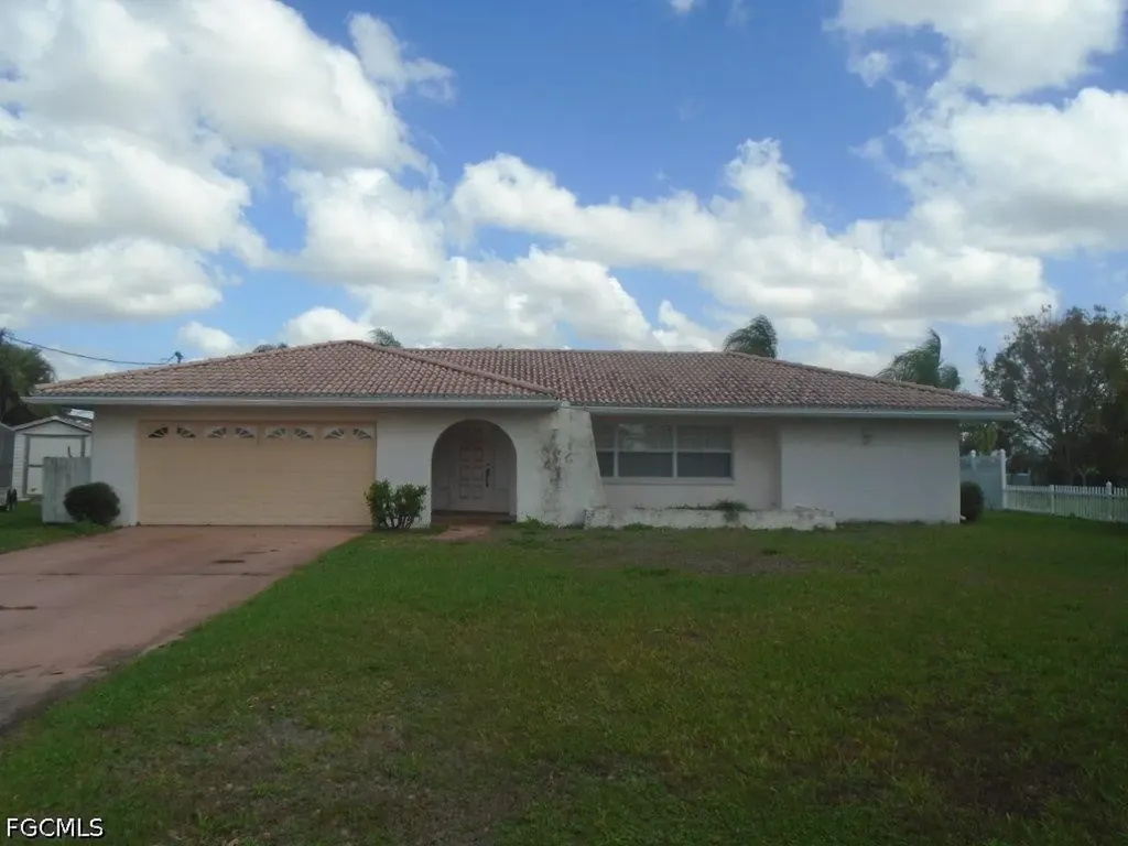13868 Lazy Lane Fort Myers FL 33905