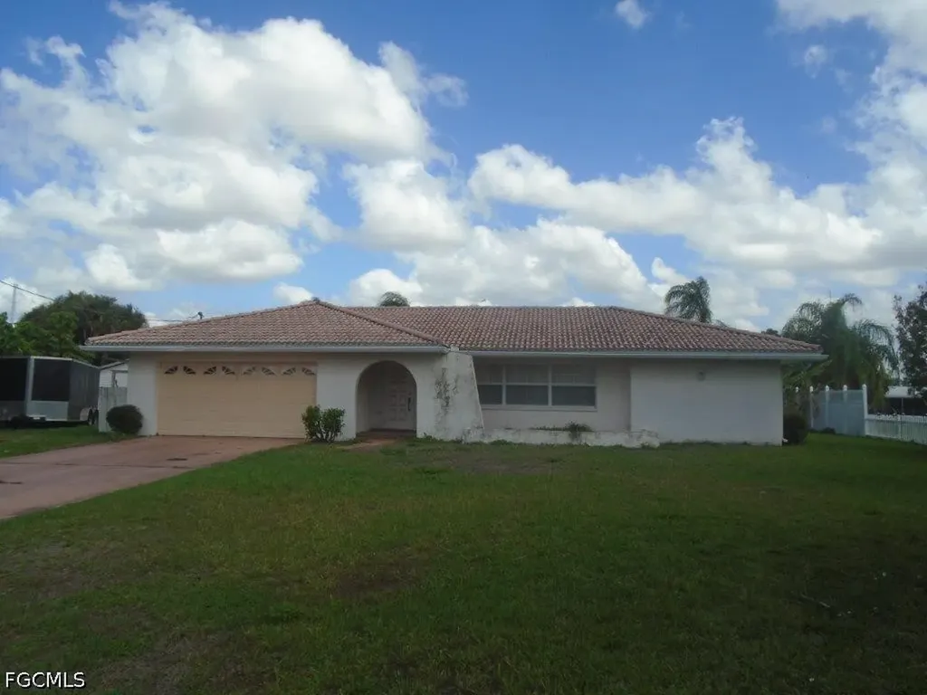 13868 Lazy Lane Fort Myers FL 33905