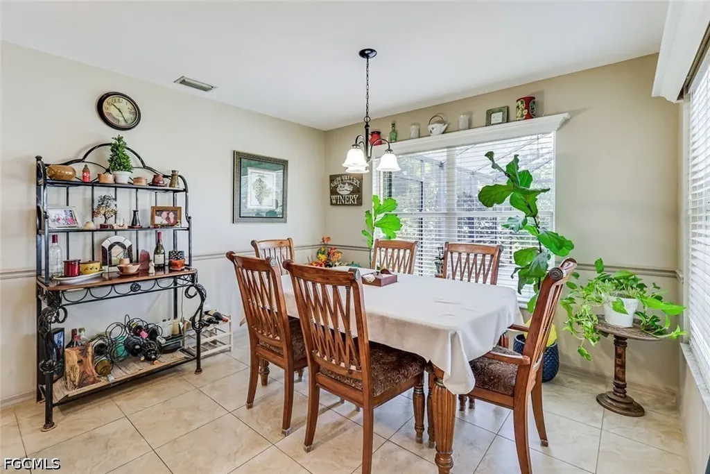 1820 SW 51st Street Cape Coral FL 33914