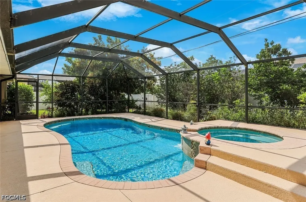 1820 SW 51st Street Cape Coral FL 33914