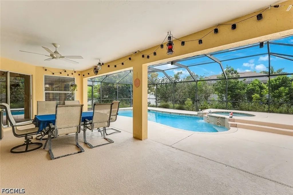 1820 SW 51st Street Cape Coral FL 33914