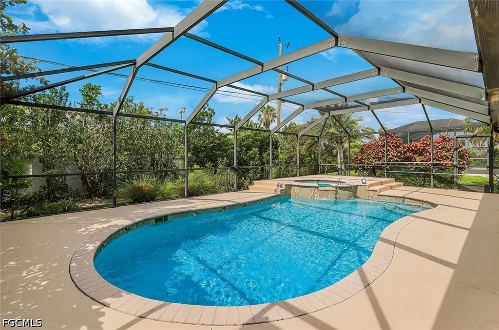 1820 SW 51st Street Cape Coral FL 33914