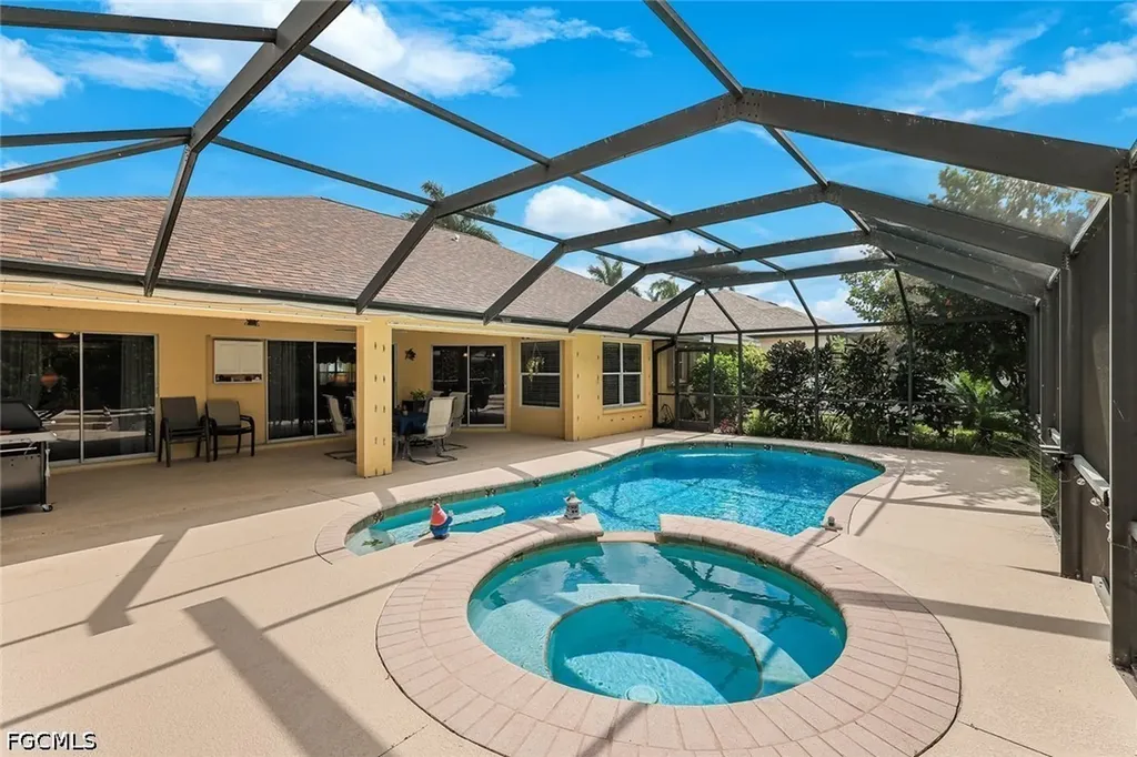 1820 SW 51st Street Cape Coral FL 33914