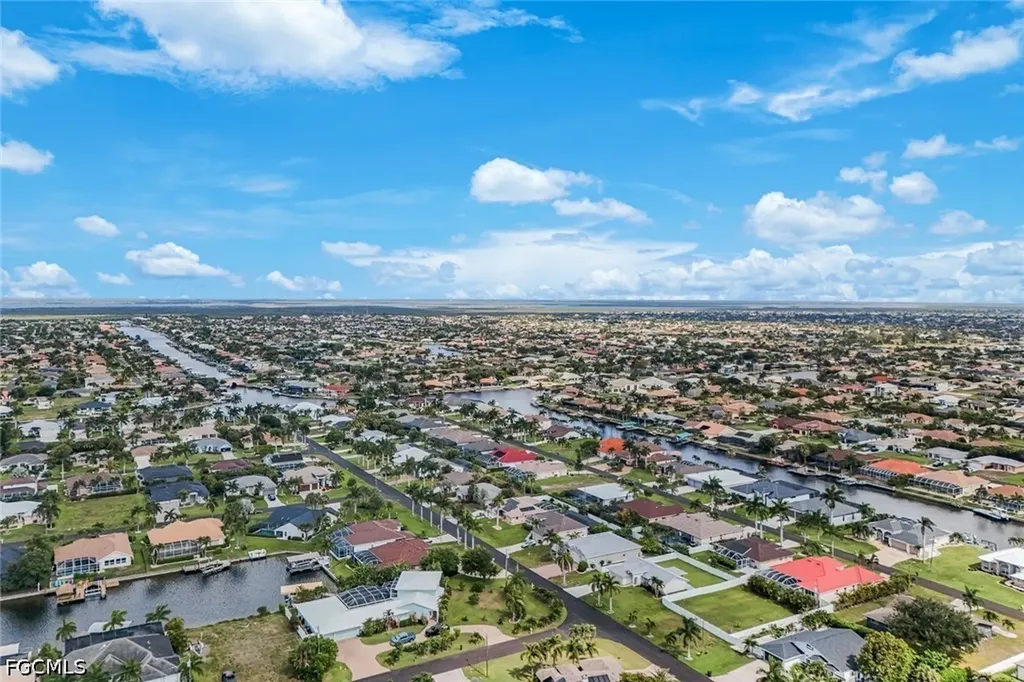 1820 SW 51st Street Cape Coral FL 33914