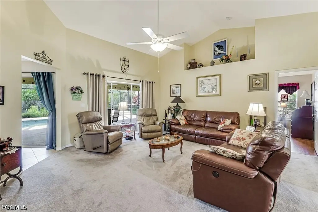 1820 SW 51st Street Cape Coral FL 33914