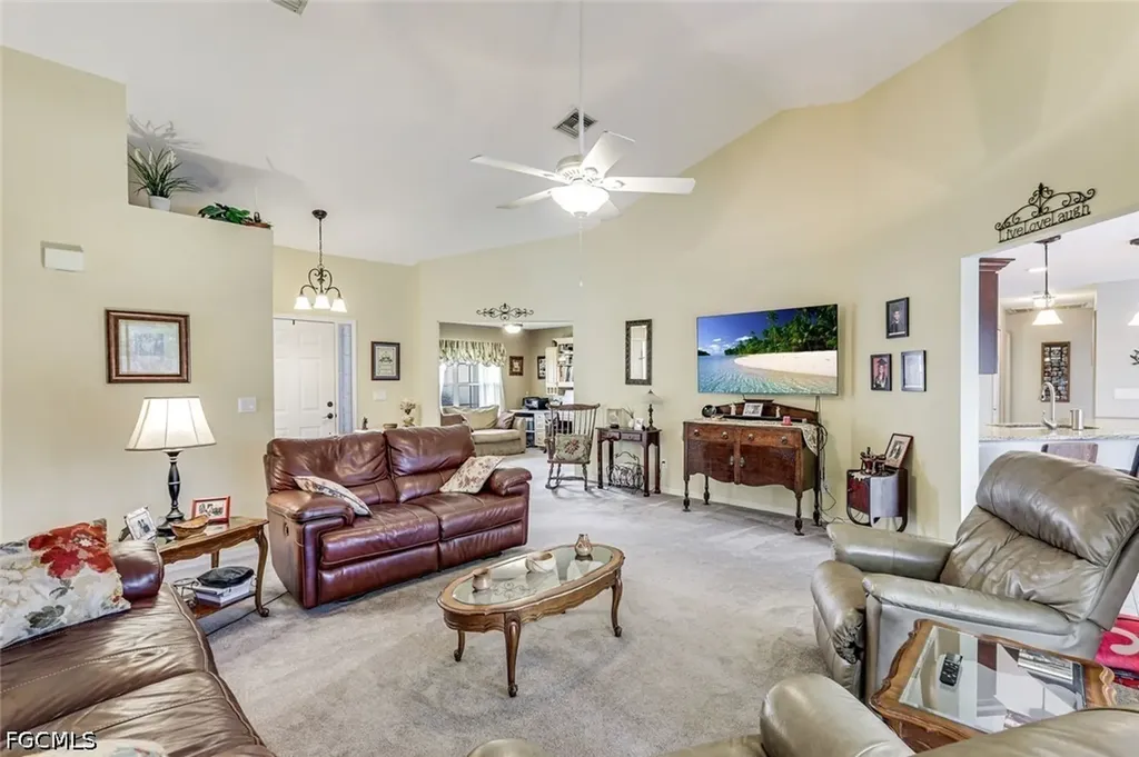1820 SW 51st Street Cape Coral FL 33914