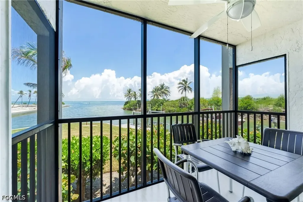 905 Marina Villas Captiva FL 33924