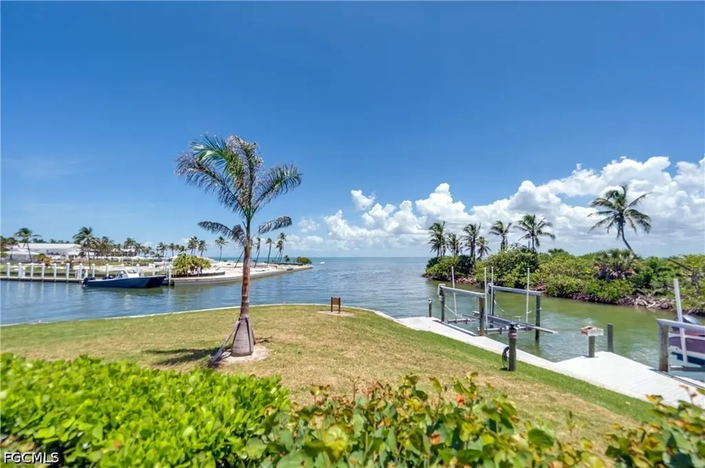 905 Marina Villas Captiva FL 33924