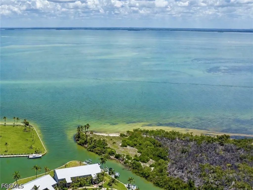 905 Marina Villas Captiva FL 33924