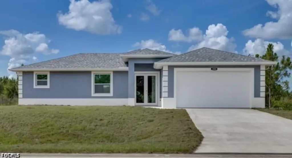 1004 E 10th Street Lehigh Acres FL 33972