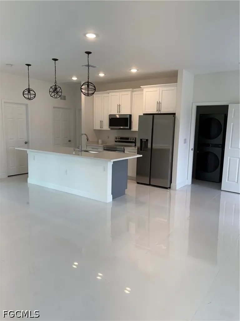1004 E 10th Street Lehigh Acres FL 33972