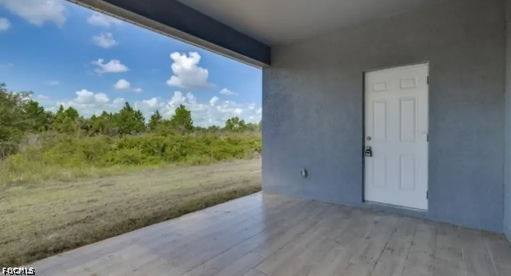 1004 E 10th Street Lehigh Acres FL 33972