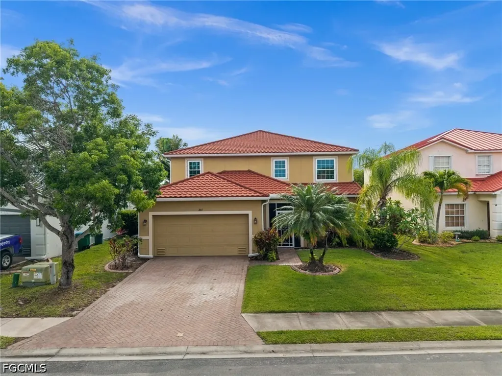 Cape Coral FL, 2017 Cape Heather Circle