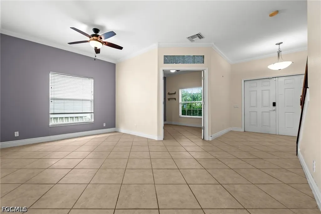 2017 Cape Heather Circle Cape Coral FL 33991