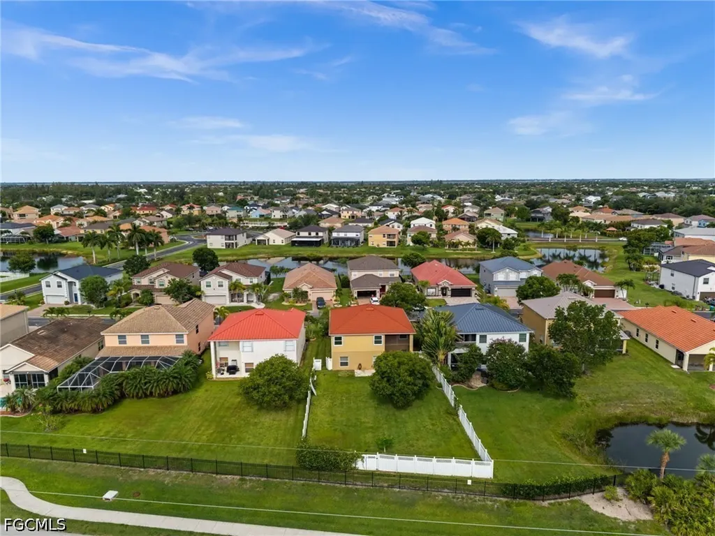 2017 Cape Heather Circle Cape Coral FL 33991