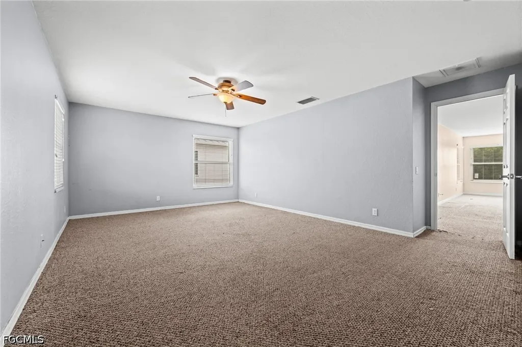 2017 Cape Heather Circle Cape Coral FL 33991