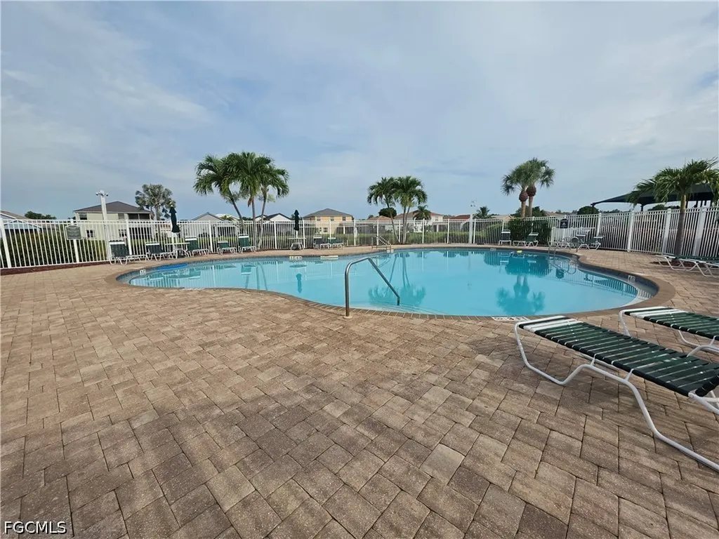 2017 Cape Heather Circle Cape Coral FL 33991