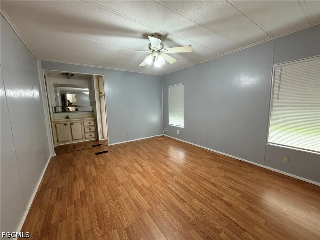 106 Gaslight Avenue North Fort Myers FL 33917