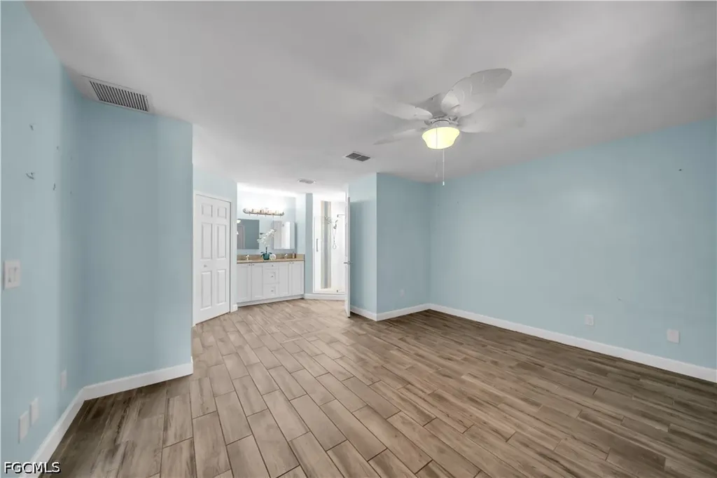 427 SE 19th Terrace Cape Coral FL 33990