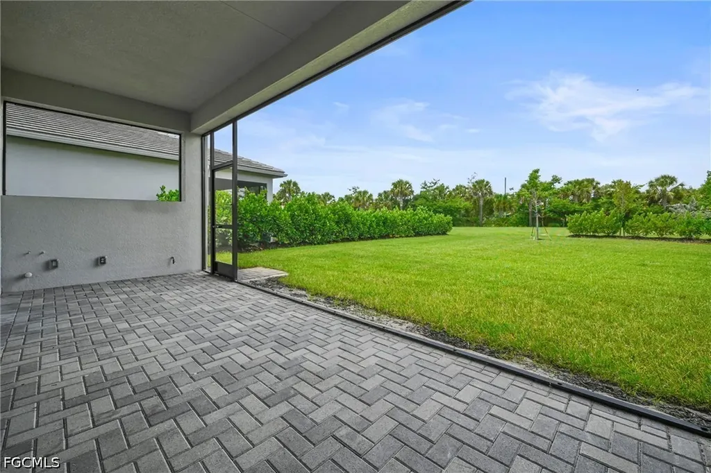 20521 Fair Oak Lane Estero FL 33928