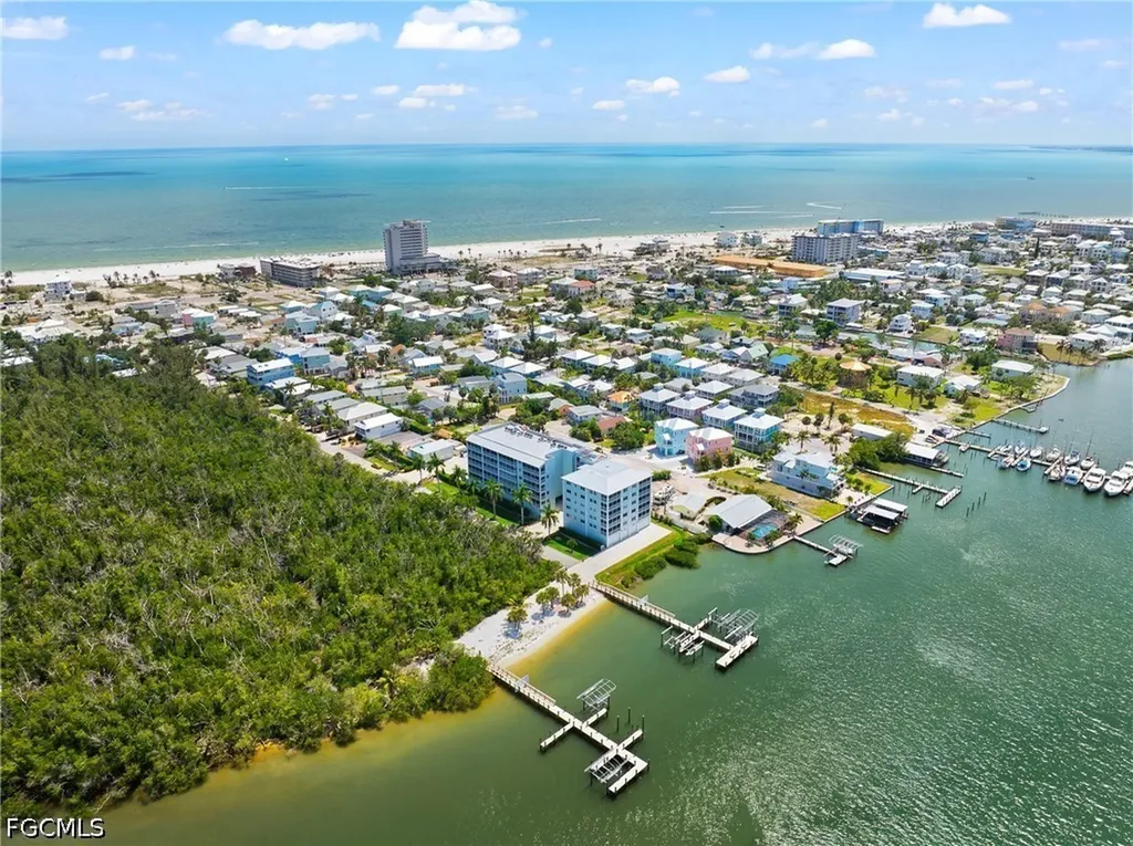 345 Mango Street Fort Myers Beach FL 33931